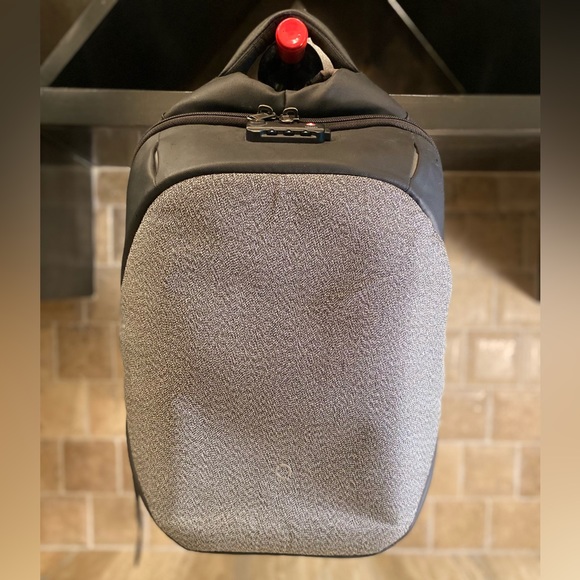 Korin Design ClickPack Pro Anti-Theft Backpack - Picture 3 of 10